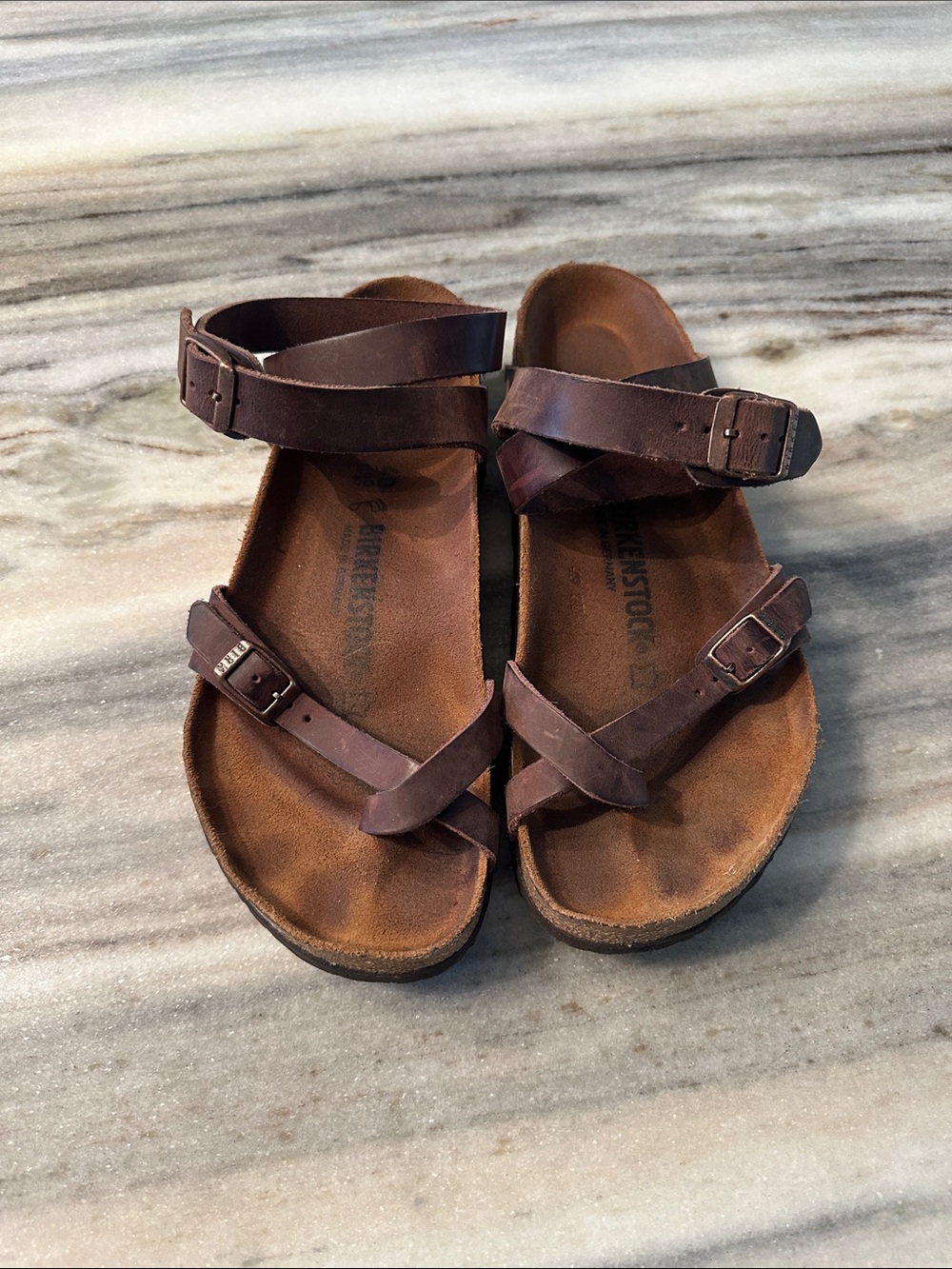 BIRKENSTOCK TAORMINA SANDALS IN OILED LEATHER